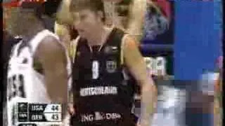 Steffen Hamann with an incredible 3-point play