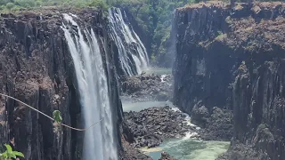 Victoria Falls 10 minutes of rushing water in 4k UHD