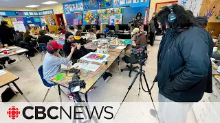 What's art class like with accomplished artists? These students asked their peers