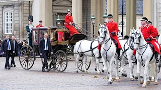 Queen Margrethe leaves Amalienborg for the proclamation of King Frederik