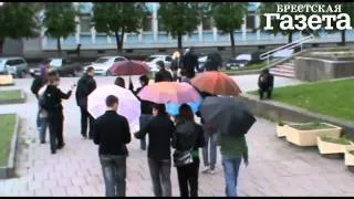 Странные зонтики в Бресте