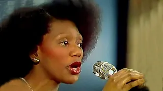 Boney M. - Fever/Sunny (Live Vocals "Esta Noche Fiesta" 11-01-1977)