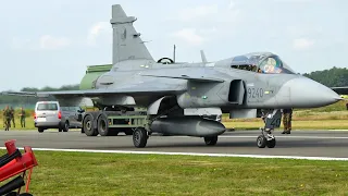 Hungarian and Czech Air Force Saab JAS39 Gripen Taxiing Departure and Arrival at Kleine Brogel AB!