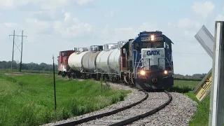 Ottawa Train Chase, Arnprior to Kanata With a Caboose!