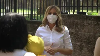 First Lady Melania Trump wears mask in visit to women's center