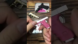 I guess everyone want this glock17 keychain with bullets.🤩 #ematok #toygun #minigun