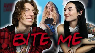 Wyatt and @lindevil React: Bite Me by Avril Lavigne