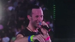 Coldplay First Ever Rejection By Fan Infront of 60000 People