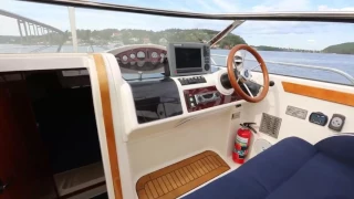 Motor Boat Aquador 26 DC