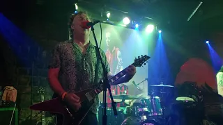 The Vibrators "Hunting For You" Live at QXT's, Newark, NJ 9/8/19