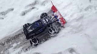 Traxxas Summit Plow Pushing Snow