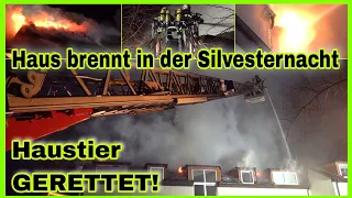 🔥FEUER AN NEUJAHR⚠️Reihenhaus in Leipzig in Flammen🔥BRAND IM DACHGESCHOSS❎️Haustier gerettet🚒