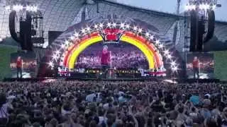 Bon Jovi - Rock You Like A Hurricane (Munich 2011) Scorpions Cover