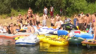 American River SUMMERTIME Raft Float with Cait and Kylie