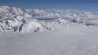 France. Mont Blanc. Монблан под крылом самолета. 4810 метров. Франция