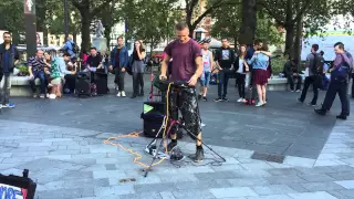 Another MORF street Performer (beatbox, Dub, Loop station) Leicester Square September 2015 Video
