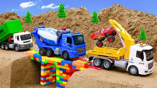 Rescue construction vehicles and build bridge with crane truck excavator | Funny Car Stories