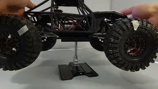 Vanquish built Axial Capra.