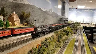 MTH Rio Grande D&RGW 4-6-6-4 Challenger Coal Drag Train San Diego 3-Railers 01-23-22 pt.2