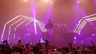 'party favor' - Billie Eilish Live (1 by 1 Tour)