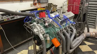 Dyno pull on a 460 Ford with Performer intake and Holley