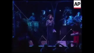 Rare Live Clip Whitney Houston Birmingham 1991 I wanna dance with somebody