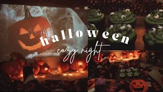 COZY HALLOWEEN NIGHT | building a fort, baking, halloween movie marathon