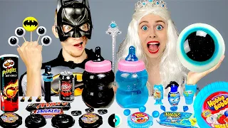 Blue Food vs Black Food Challenge 블루 블랙 푸드 챌린지Elsa Frozen vs Batman Mukbang HUBAGIRL