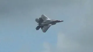 F-22 Raptor Demo Team Minimum Radius Turn Dayton Airshow 2023