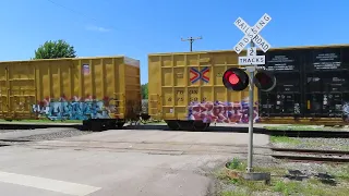 State Route W railroad crossing in Alma, MO