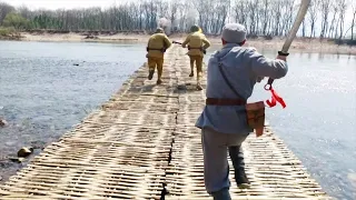 長橋激戰！共軍士兵一把大刀砍得日軍狼狽逃竄！⚔️  抗日