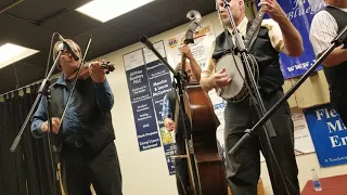 There's Better Times a' Coming / Big Country Bluegrass with guest Pete Hart