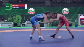 1/4 WW - 59 kg: M. GLODEK (POL) v. S. LIPATOVA (RUS)