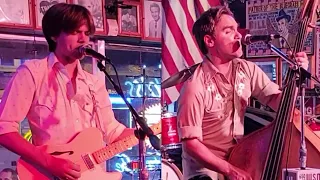 Kelley's Heroes, "Makeup and Faded Blue Jeans" live at Robert's Western World, Nashville, 07-28-2022