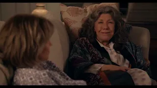 Grace reads to Frankie S04E03