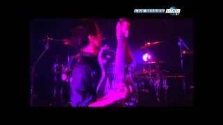 Muse - Plug in Baby live @ Le Trabendo Paris 2003