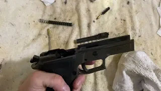 How to clean and lube Sig P229-1