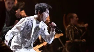 ✅Dimash in Düsseldorf 9 Apr 2022 Концерт Димаша в Дюссельдорфе фанкам 6