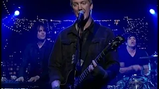 TV Live - Queens of the Stone Age - "3s and 7s" (Letterman 2007)
