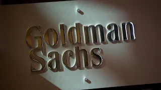 Goldman Shares Tumble as Trading Slides, Compensation Soars