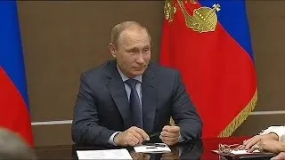 Putin Ukrayna sınırındaki birliklere geri çekilme emri verdi
