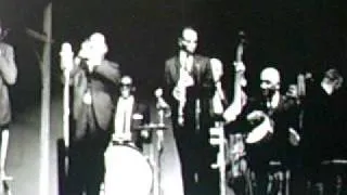 George Lewis And His New Orleans Jazz Band - I Ain't Gonna Give You None Of My Jelly Roll