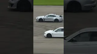 Ford Mustang 860 hp v BMW M3 850  hp drag race #bmwm3 #fordmustang #race #americanmuscle #carwow