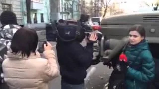 АЛЬФА заняла оборону возле администрации Януковича   Украина Киев Майдан независимости Евромайдан