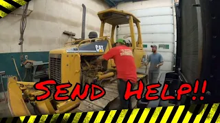 Cat D4g is back in the shop and we need help