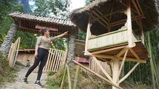 TIMELAPSE: Start to Finish alone building a wooden hut, Bamboo railings, Leaf Roof - Living off grid