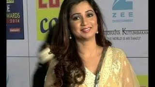 Shreya Ghosal @ ZEE CINE AWARDS 2014.