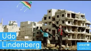 Wir ziehen in den Frieden - Udo Lindenberg mit UNICEF (mit arabischen Untertiteln)