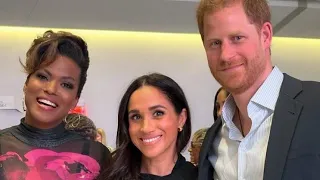 #HarryandMeghan attended "The Kinsey Collection art exhibition" in Los Angeles