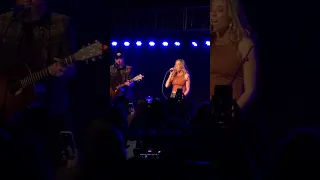 Jana Kramer - Whiskey (One Tree Hill) at Tric